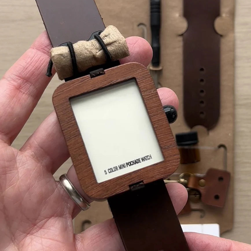 Drawing Watch – Wearable Sketch Kit for Artists on the Go
