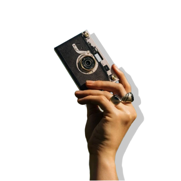 Paper‑Thin Digital Camera – 100g, No Screen, Film Tones, Travel Ready