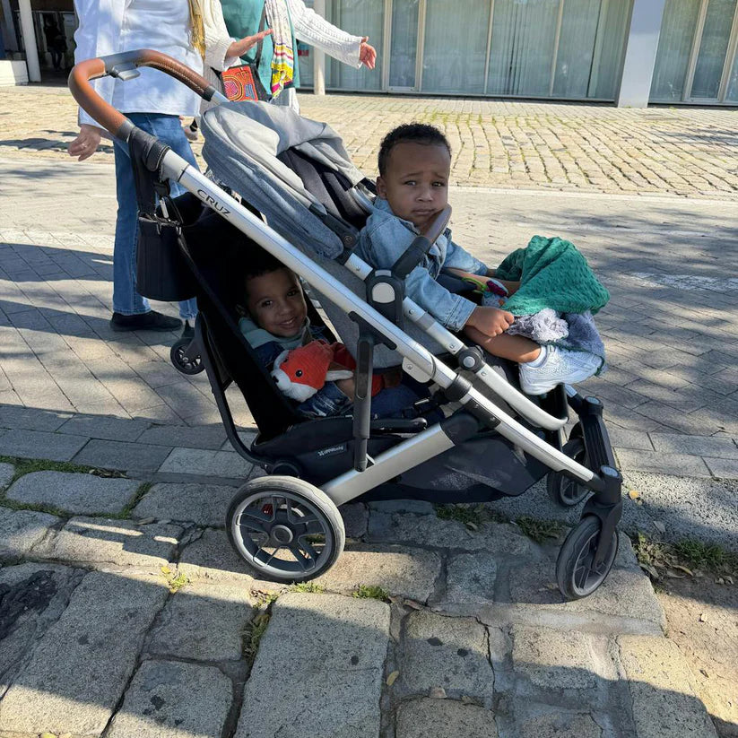 Stroller Extra Seat – Clip-On Second Seat for Toddlers, Unrolls in Seconds