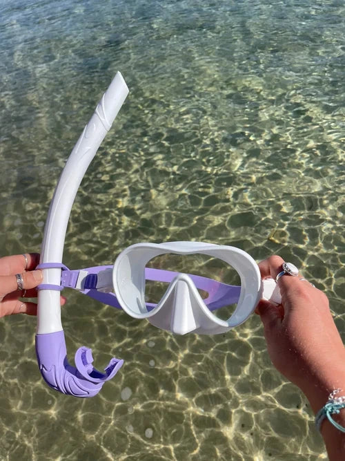 Two-Tone Snorkel Set – Tempered Glass Mask with Adjustable Silicone Strap