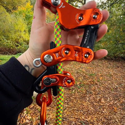 Grooved Rope Slide – Arborist Climbing Device with 7 Tool‑Free Friction Settings